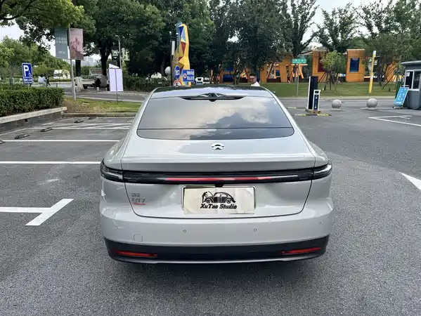 NIO ET7 2022