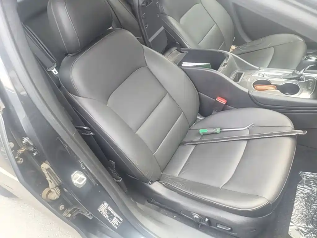 Chevrolet Malibu XL 2016 — фото 25
