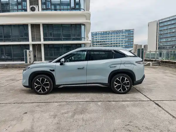 BYD Song L DM-i 2025