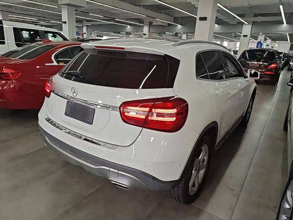 Mercedes-Benz GLA 2018 — фото 7