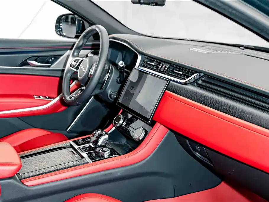 Jaguar XFL 2023 — фото 18