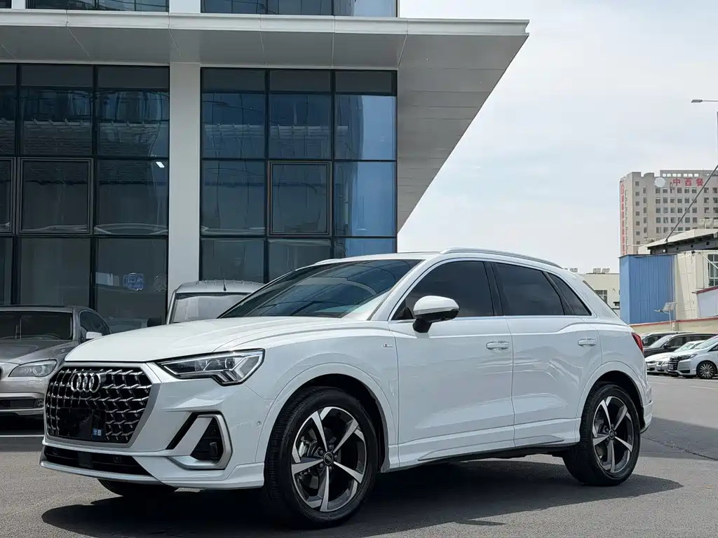 Audi Q3 2025