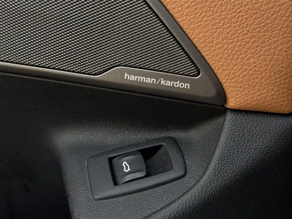 BMW 6 Series GT 2020 — фото 18