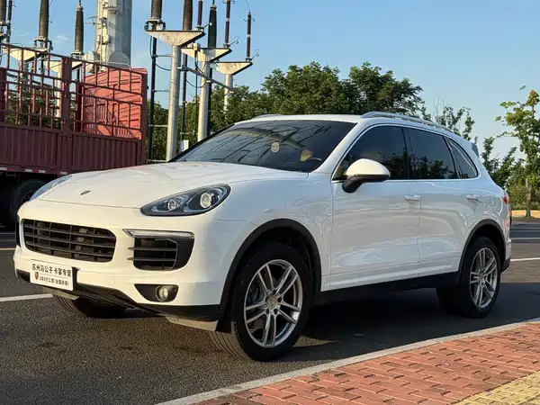 Porsche Cayenne 2016