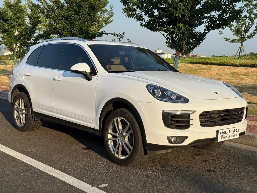 Porsche Cayenne 2016 — фото 3