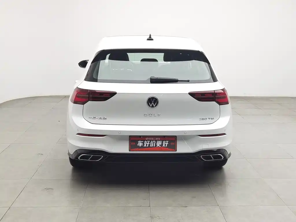 Volkswagen Golf 2023