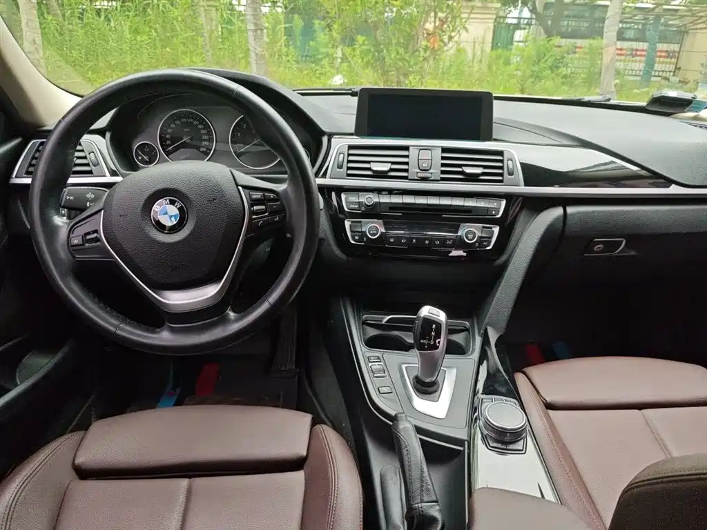 BMW 3 Series 2019