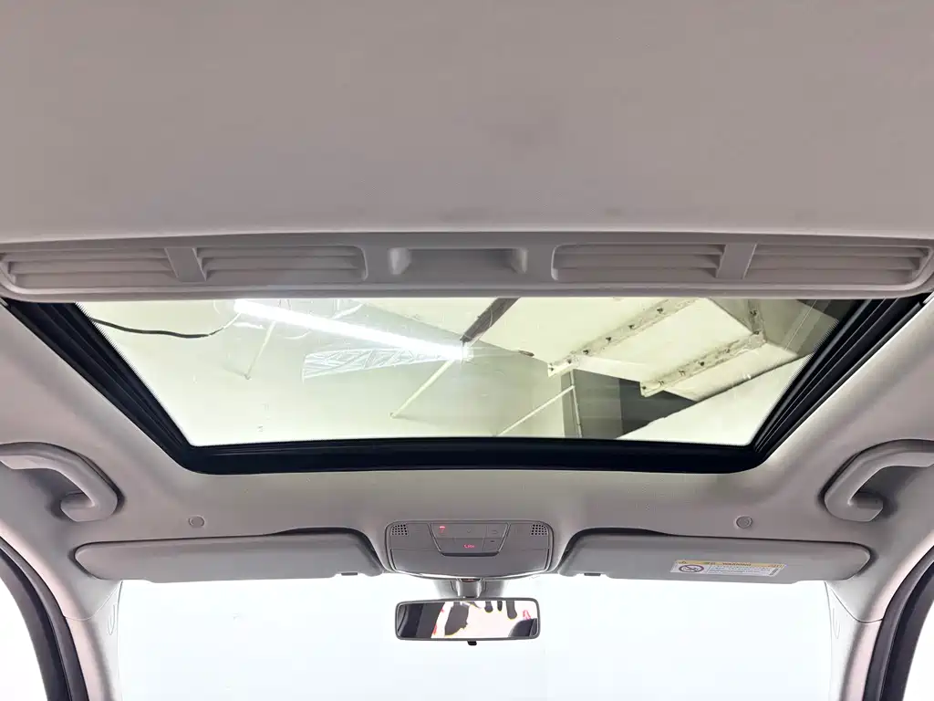 Mercedes-Benz C-Class 2020 — фото 20