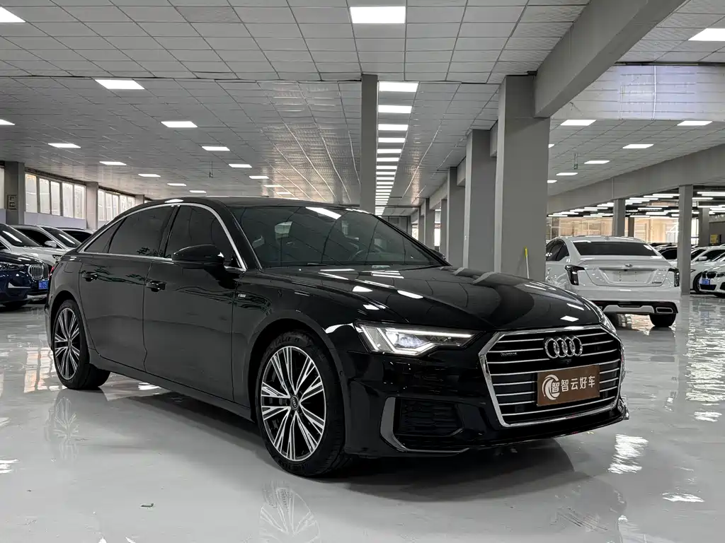 Audi A6L 2022