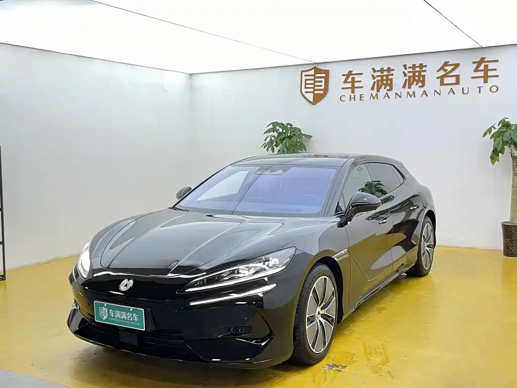 Denza Z9GT 2025