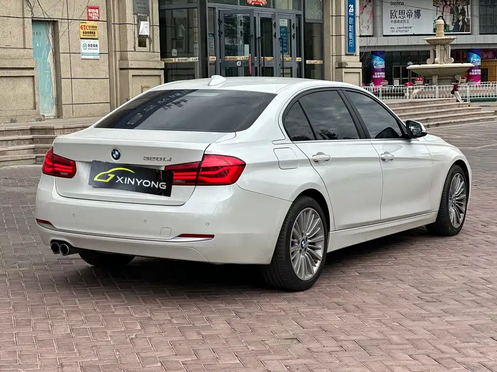 BMW 3 Series 2018