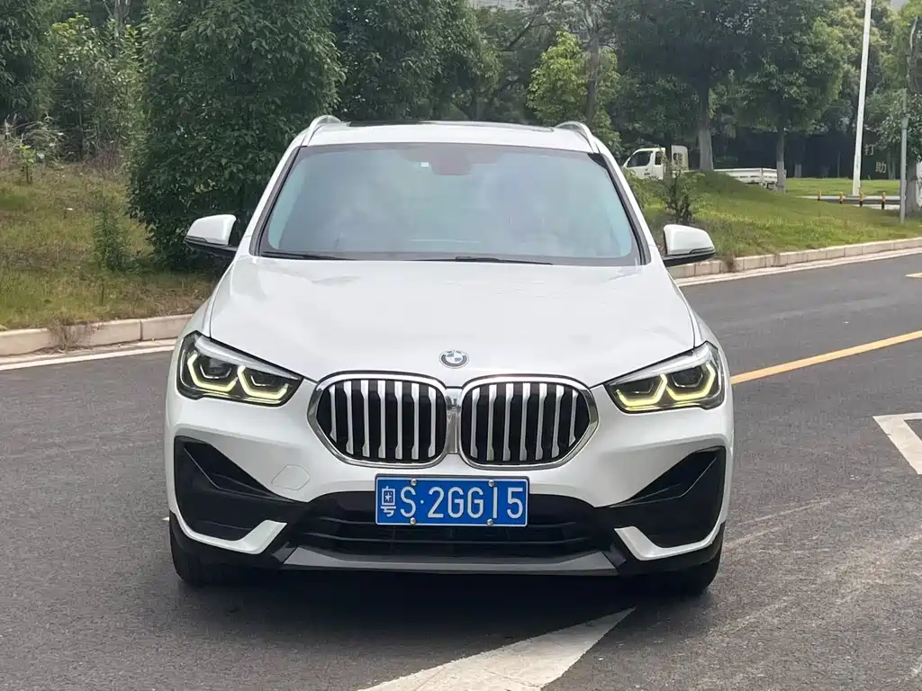 BMW X1 2021 — фото 11