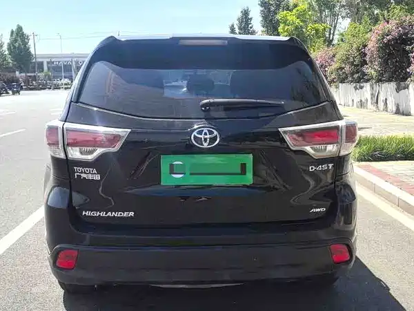 Toyota Highlander 2015