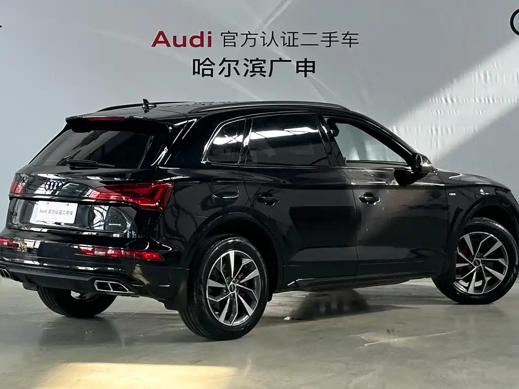 Audi Q5L 2024 — фото 2