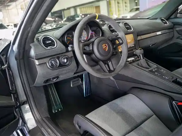Porsche 718 2023