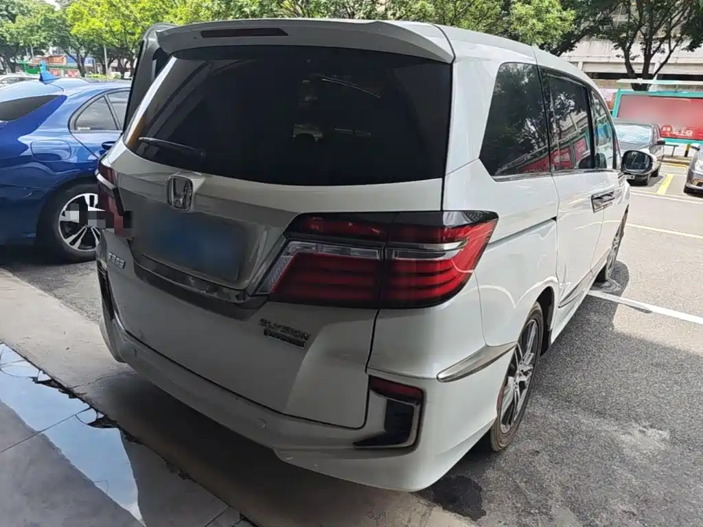 Honda Elysion 2021