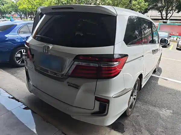 Honda Elysion 2021