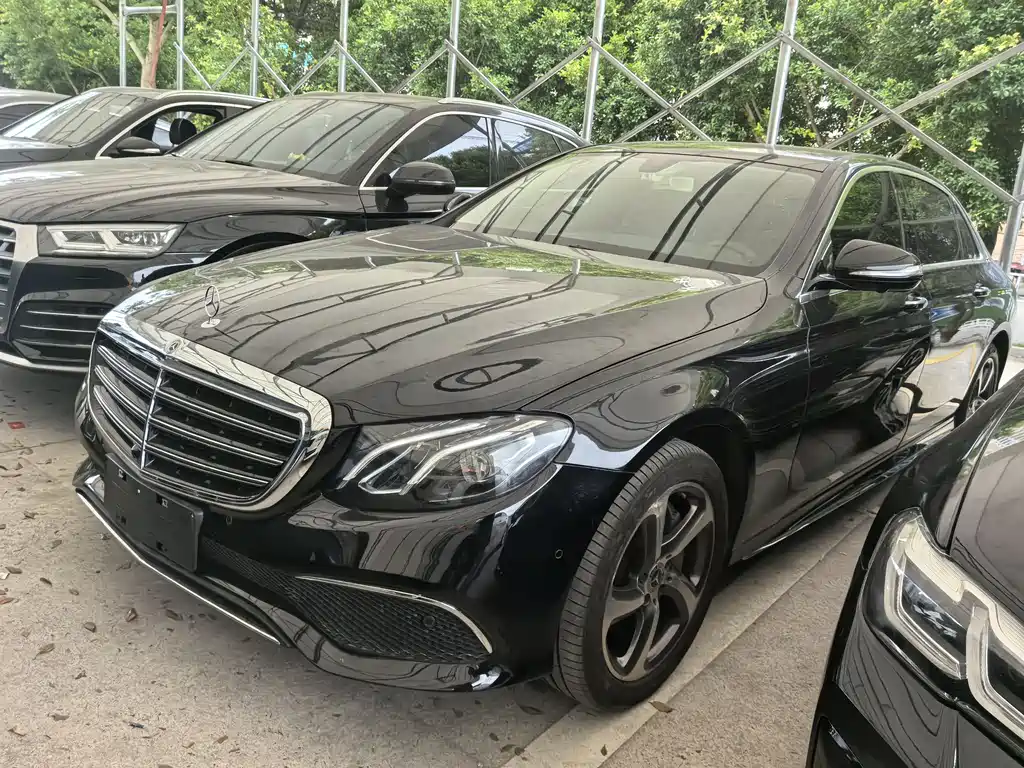Mercedes-Benz E-Class 2019 — фото 1