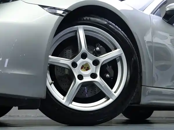 Porsche 718 2024