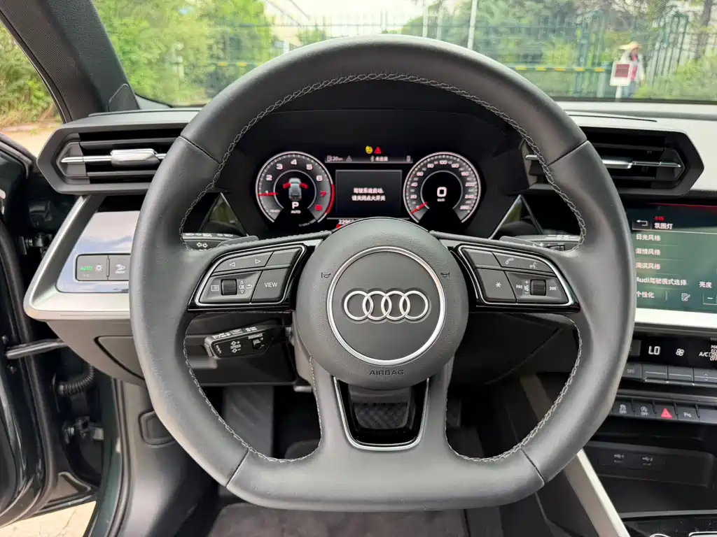 Audi A3 2023 — фото 20