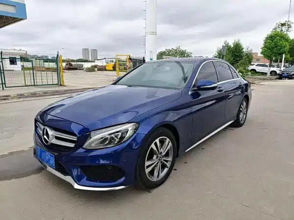 Mercedes-Benz C-Class 2017