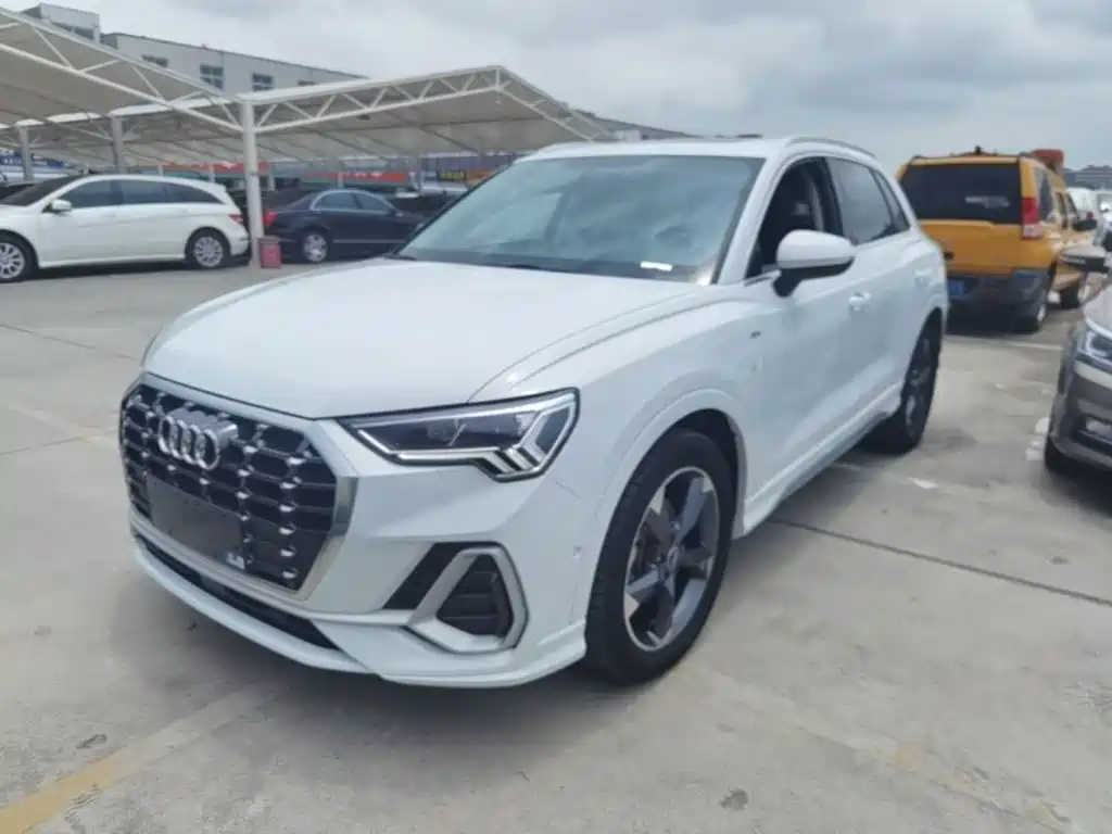 Audi Q3 2022