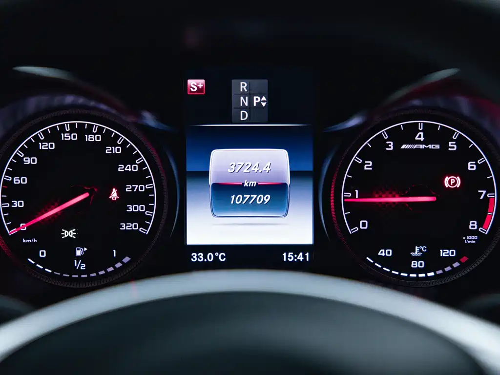 Mercedes-Benz C-Class AMG 2018 — фото 14