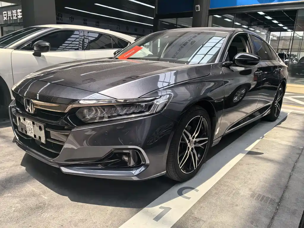 Honda Accord 2022 — фото 1
