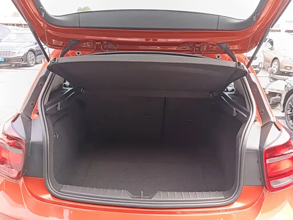 BMW 1 Series 2015 — фото 19