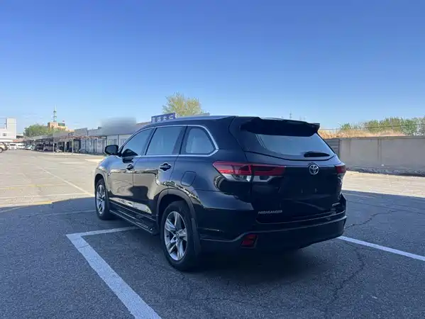 Toyota Highlander 2019