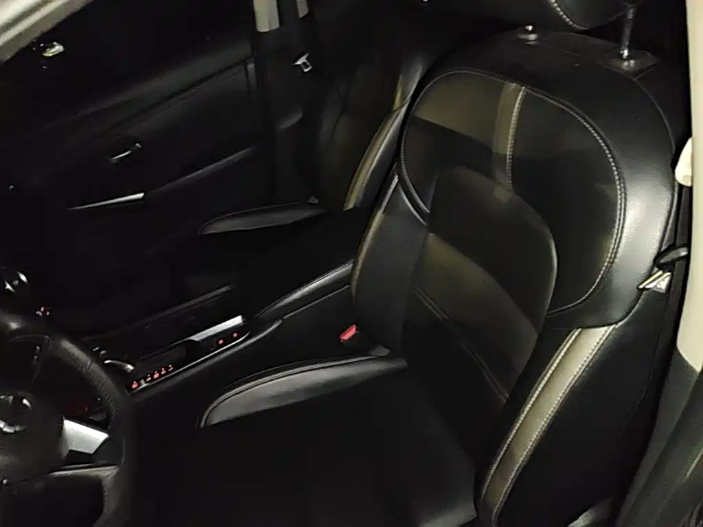 Nissan Sylphy 2021 — фото 15