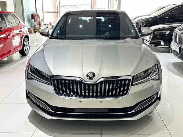 Skoda Superb 2019