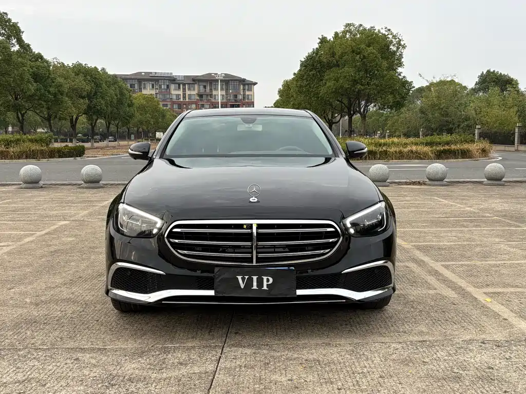 Mercedes-Benz E-Class 2018 — фото 2