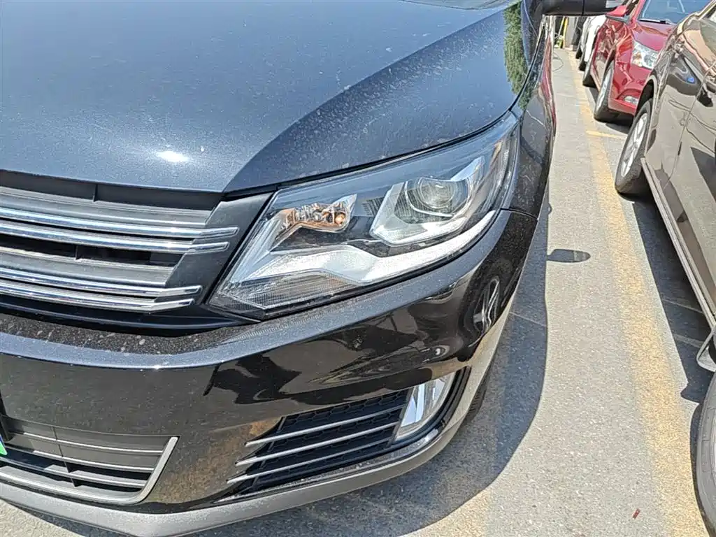 Volkswagen Tiguan 2015 — фото 23