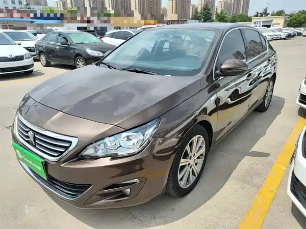 Peugeot 408 2016