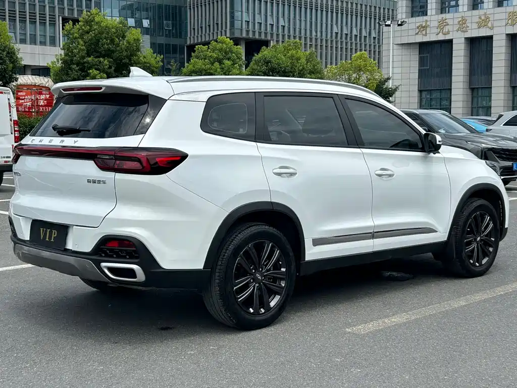 Chery Tiggo 8 2024 — фото 13