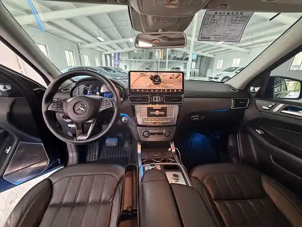 Mercedes-Benz GLE 2016