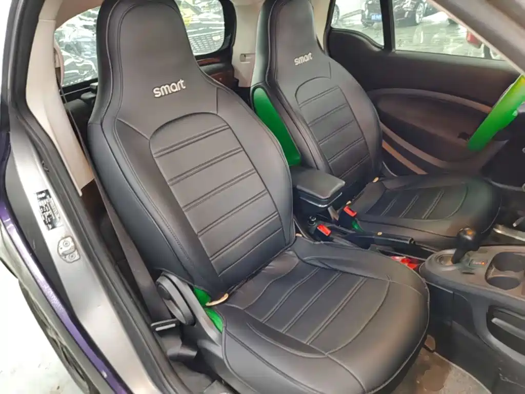 smart fortwo 2017 — фото 25