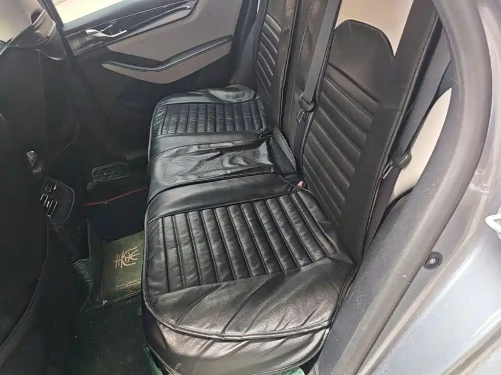 BYD Qin PLUS 2022 — фото 17