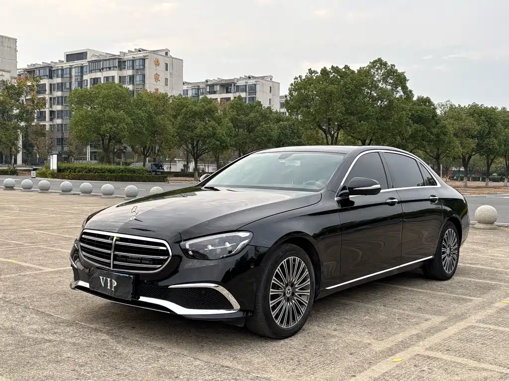 Mercedes-Benz E-Class 2018 — фото 1