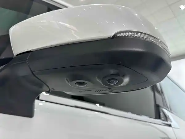 Toyota Vellfire 2024