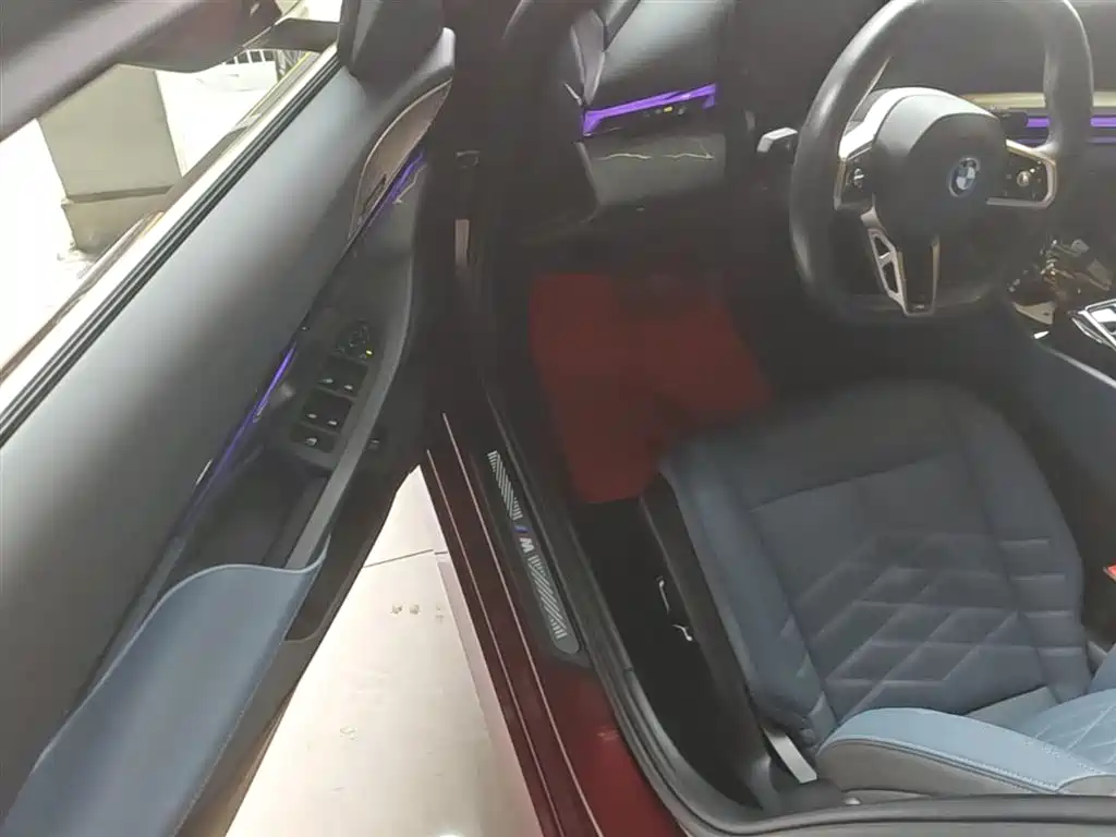 BMW i5 2024 — фото 16