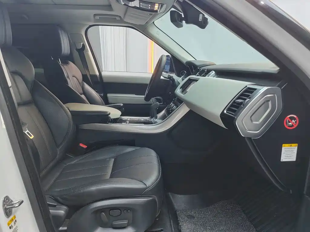 Land Rover Range Rover Sport 2015 — фото 10