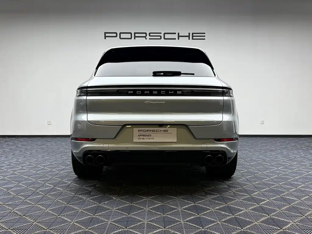 Porsche Cayenne 2024 — фото 7