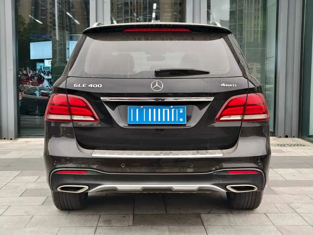 Mercedes-Benz GLE 2017 — фото 5