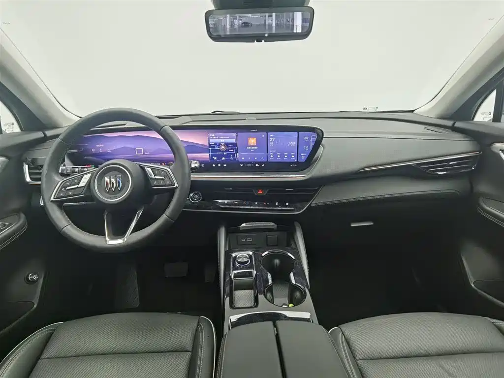 Buick Envision Plus 2025