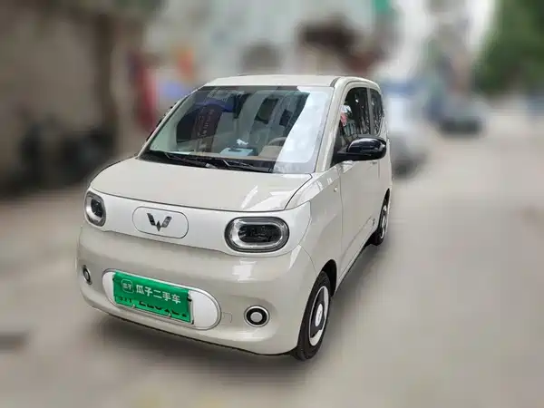 Wuling Hongguang MINIEV 2025
