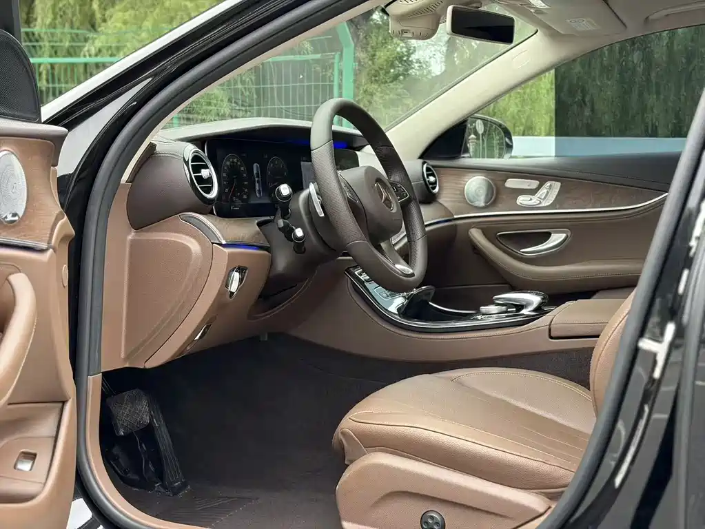 Mercedes-Benz E-Class 2017