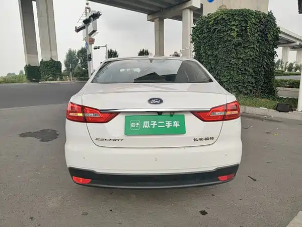 Ford Escort 2019