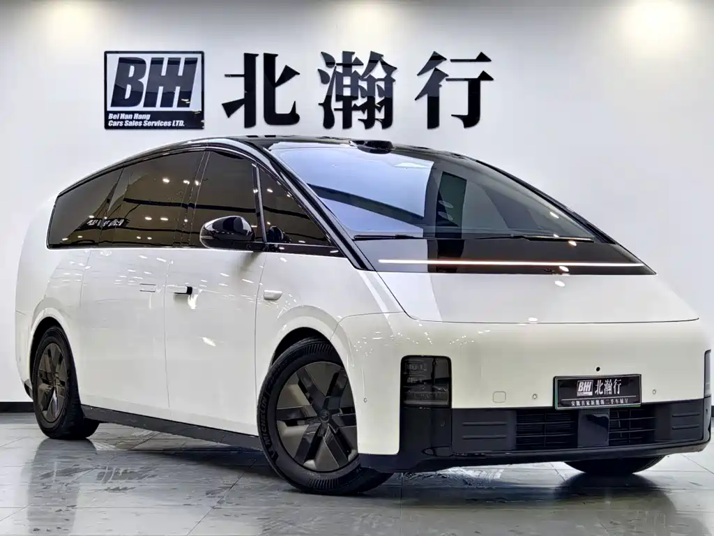 Li Auto Li MEGA 2025